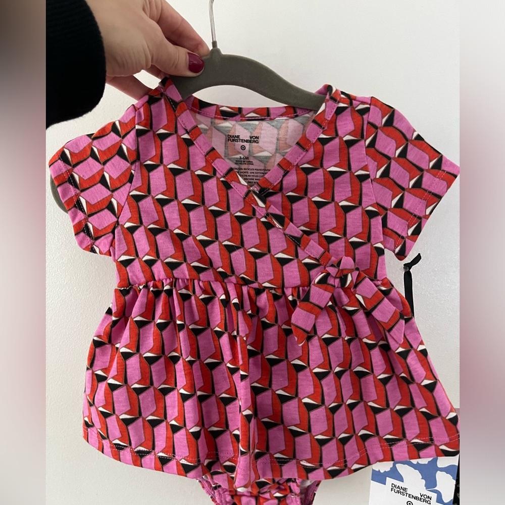 NWT- DVF for Target Diane Von Furstenberg Baby Girl Pink Geo Wrap Dress 3-6 Mo